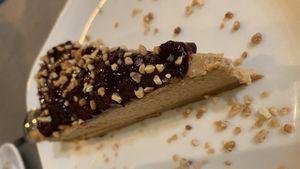 Vegan cheesecake  at Chef Momo in Cartagena