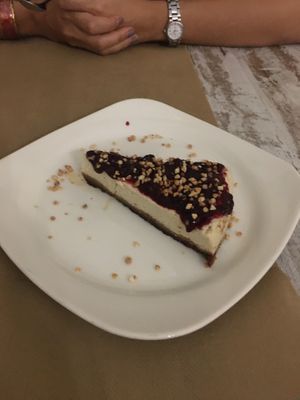Vegan cheesecake at Chef Momo in Cartagena