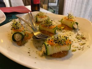 Petits tapas mignons et bons at Chef Momo in Cartagena
