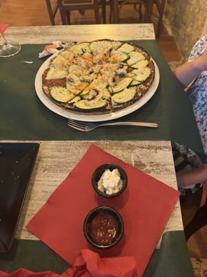Vegan pizzaa  at Chef Momo in Cartagena