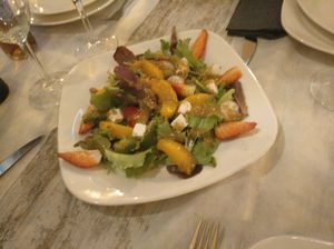 Strawberry and almond salad at Chef Momo in Cartagena