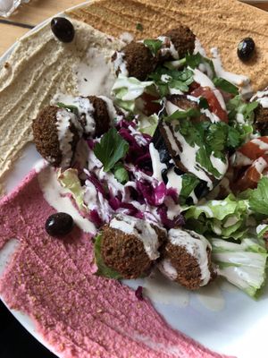 More than one hummus  at Green Lab in Montpellier