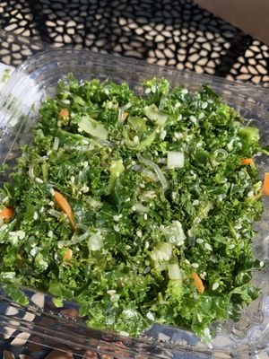 Kale seaweed salad, I don’t like seaweed but this is yummy 😍 at Revitalive Cafe and Juice Bar in Andover