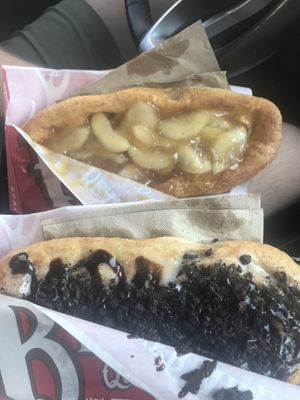 Apple Pie and Coco Vanil’  at BeaverTails in Ottawa
