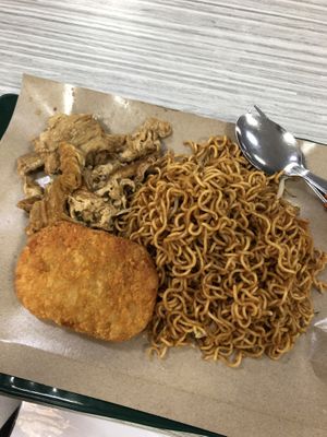 Breakfast items - $2.80 at Wan Yuan 萬緣齋 - Woodlands in North Singapore