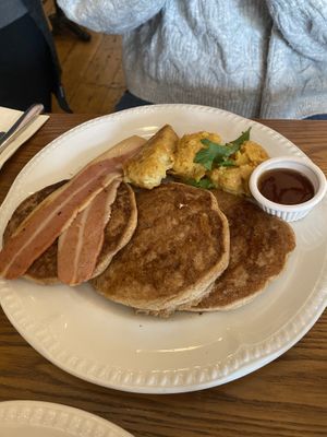 American Breakfast  at Miranda Cafe in North London