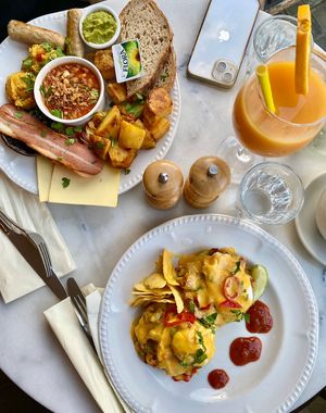 We can brunch at Miranda at Miranda Cafe in North London