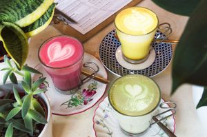 We get so many amazing and colourful characters here at Miranda Café. Look who popped in today, the lattes - Matcha Almond, Turmeric Coconut and Beetroot Oat!.?☕️ at Miranda Cafe in North London