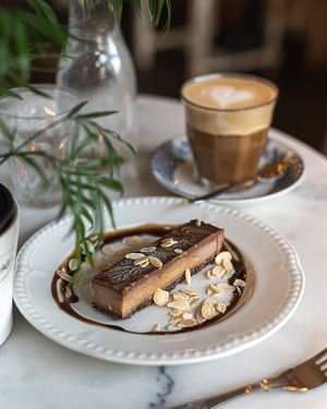 Salted Caramel Vegan Cheese Cake at Miranda Cafe in North London