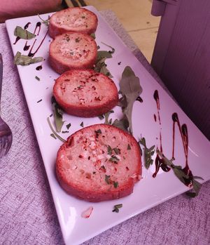 Garlic bread at Bougainvillea Gelateria in Sorrento