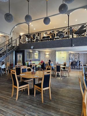  at Y Not Bar & Grill in Thurso