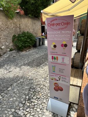   at Gelateria Cento Per Cento in Malcesine