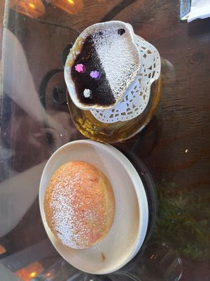 Pineapple bun and ube crème brûlée   at Jade Rabbit in Portland
