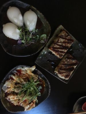 Ba wan buns, turnip cakes, chili oil wontons at Jade Rabbit in Portland