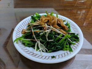 from english menu: Greens / Water Spinach at HéngChūn SùShí Miàn 恆春素食麵 in Hengchun