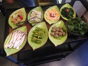 Ingredients at Yī Yè Yī Shìjiè 一叶一世界 - Global Center 环球中心 in Chengdu