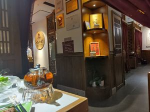 Inside at Yī Yè Yī Shìjiè 一叶一世界 - Global Center 环球中心 in Chengdu