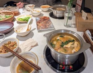  at Yī Yè Yī Shìjiè 一叶一世界 - Global Center 环球中心 in Chengdu