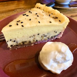 black sesame and sweet potato tart at Vegi Kitchen Gu Gu in Nagoya