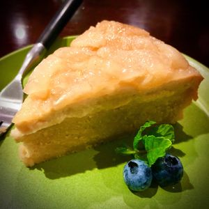 baked pear and cheese tart at Vegi Kitchen Gu Gu in Nagoya