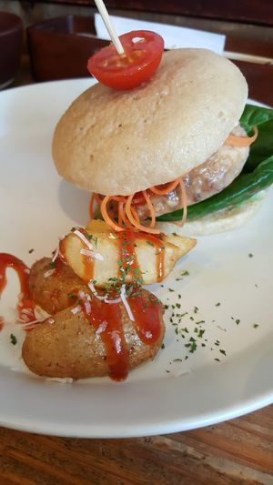 More on the slider size at Vegi Kitchen Gu Gu in Nagoya