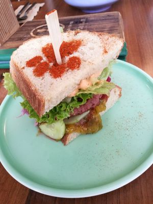 Grinsekatzen Burger at Katzentempel - Nürnberg in Nuremberg