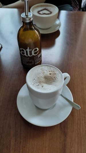 Cappucino mit Hafermilch at Katzentempel - Nürnberg in Nuremberg