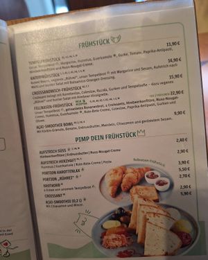 Frühstückskarte #Veganuary at Katzentempel - Nürnberg in Nuremberg