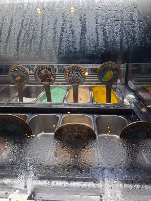 Different vegan options at Drifter Surf Shop & Cafe in Pecatu