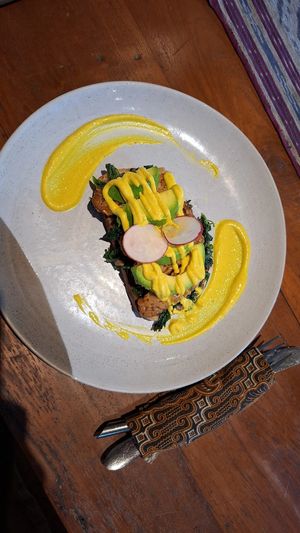 Avocado benedict 🥑 at Drifter Surf Shop & Cafe in Pecatu