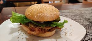 Pikanter Burger at Vins Vegan in Feistritz An Der Drau