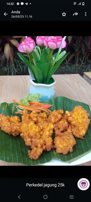Perkedel jagung at Tulasi Vegetarian in Ubud