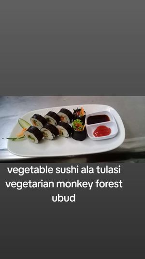 Vegetable sushi at Tulasi Vegetarian in Ubud