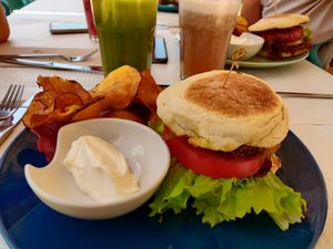 lunch at Veggie Cafe in Albufeira
