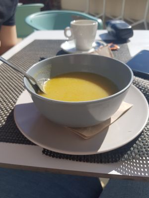 Leek soup at Veggie Cafe in Albufeira