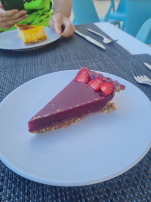 Red Berry pie at Veggie Cafe in Albufeira
