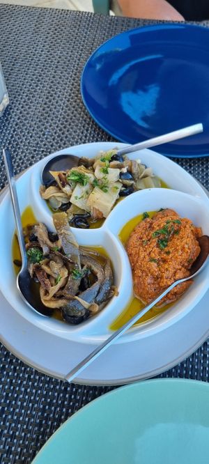 Mezze at Veggie Cafe in Albufeira
