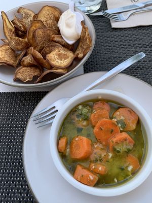 Starter: fried sweet potato and portuguese carrots   at Veggie Cafe in Albufeira