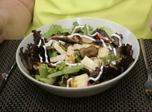 Tofu salad at Veggie Cafe in Albufeira