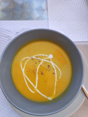 Carrot soup at Veggie Cafe in Albufeira