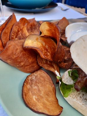 Sweet potato chips at Veggie Cafe in Albufeira