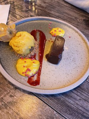 Ice cream  at Pakkhus in Hofn I Hornafirdi