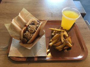 New York Dog Menu at Voodies in Vienna