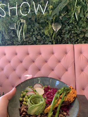 vegan bowl at The Avocado Show - Stalpertstraat in Amsterdam