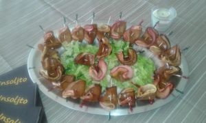 Involtini di seitan mele e patate, finger food da asporto su richiesta. at Insoljto Ristorante in Longiano