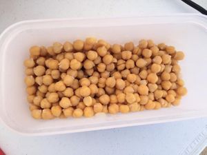 chick peas at Egyptian Koshery in Midland