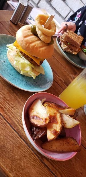 Chick'n burger and chips at Humblest of Pleasures in Hebden Bridge