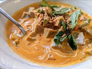 Vegan Red Curry at Bangpop in Melbourne