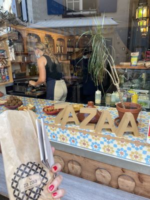 Outside at Za Zaa Barfi - Gerbergasse in Basel