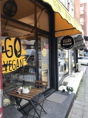 vegan market in istanbul at Vegan Bakkal in Istanbul
